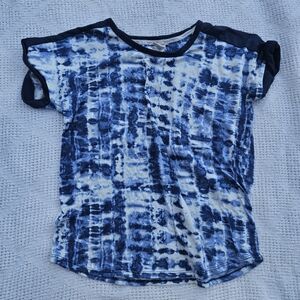 Lucky Brand Juniors Size Small Top Shirt with Short Sleeves Blue White